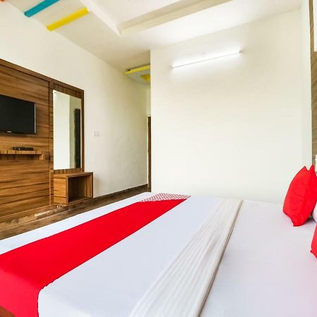 Oyo 47630 Grand Villa Moga ภายนอก รูปภาพ